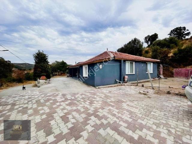 Ulamış Mahallesi, Seferihisar içerisinde kiralık Villa