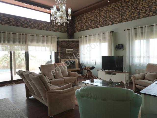 Seferihisar, İzmir içerisinde satılık Villa