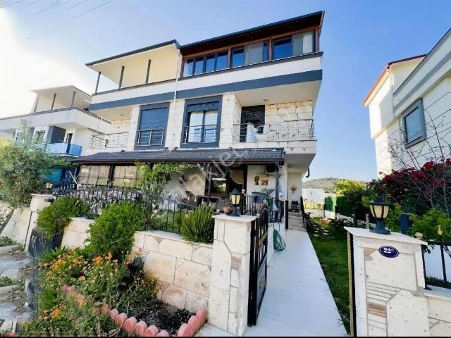 Seferihisar, İzmir içerisinde satılık Villa