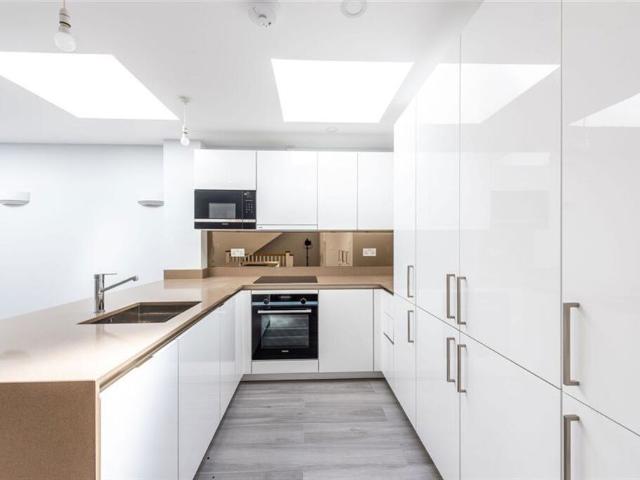 Apartment for rent in Putney, Greater London