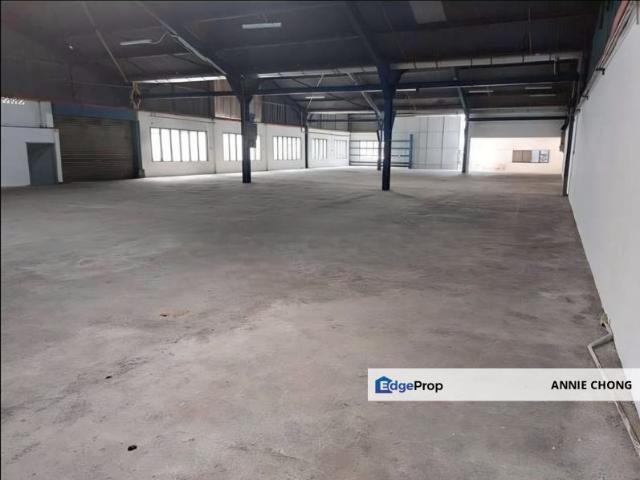 Warehouse for rent in Country Heights Damansara, Kuala Lumpur