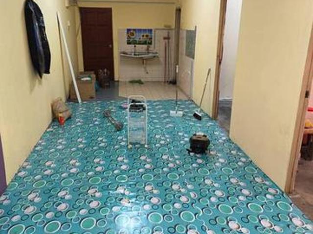 Apartment for sale in Kajang, Langat