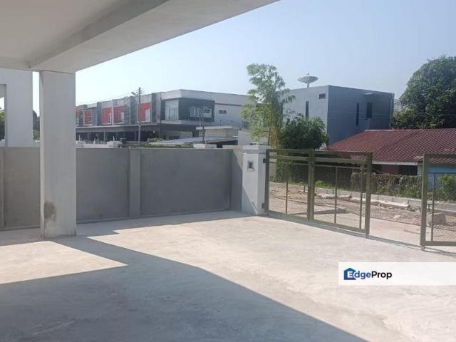 House for sale in Kuching, Bahagian Kuching