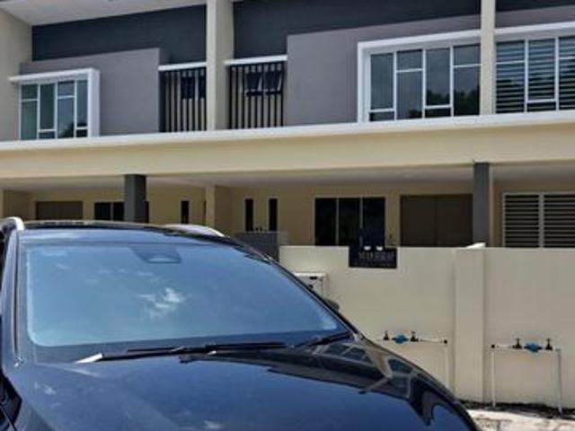 Terraced House for rent in Kuching, Bahagian Kuching