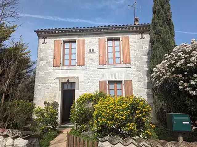 Maison vente à Cognac, Segonzac