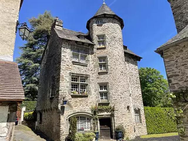 Maison vente à Brive-la-Gaillarde, Ségur-le-château