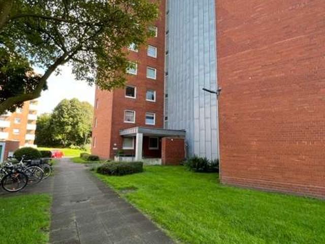 Wohnung kaufen in Ruthenberg, Neumünster