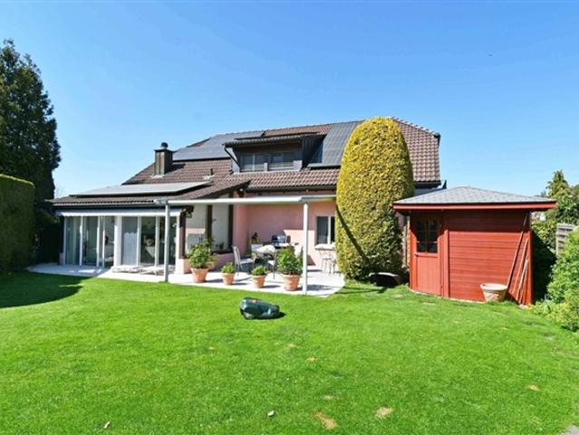 Einfamilienhaus kaufen in Wiesendangen, Zürich