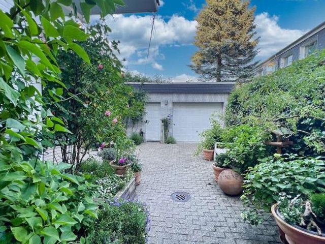 Haus kaufen in Velbert, Nordrhein-Westfalen