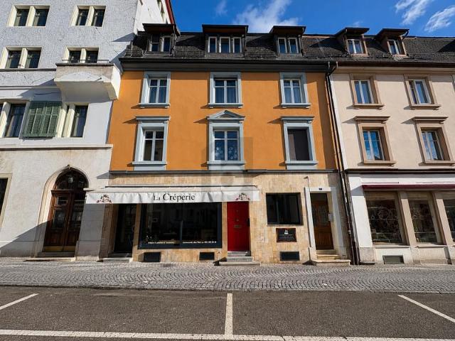 Mehrfamilienhaus kaufen in Moutier, Bern