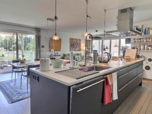 Wohnung kaufen in Renens, Waadt