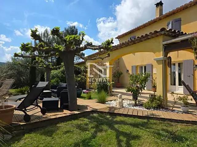Maison location à Arrondissement de Draguignan, Seillans