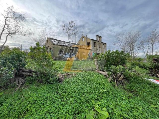 Terreno venda em Seixal, Setúbal