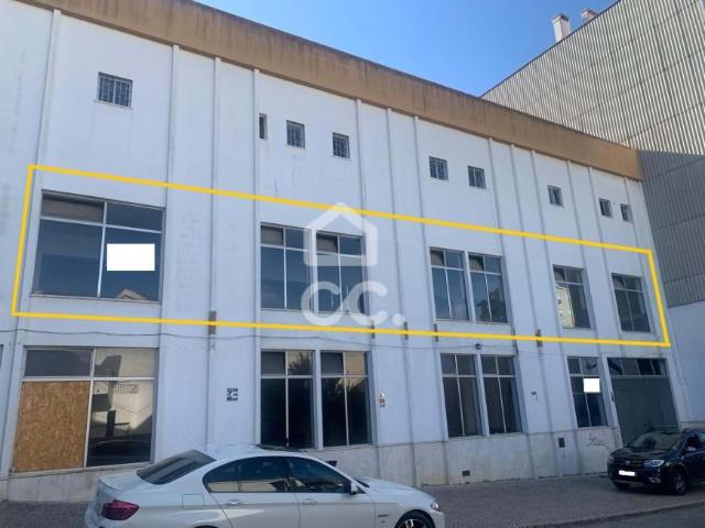 Escritório venda em Seixal, Setúbal