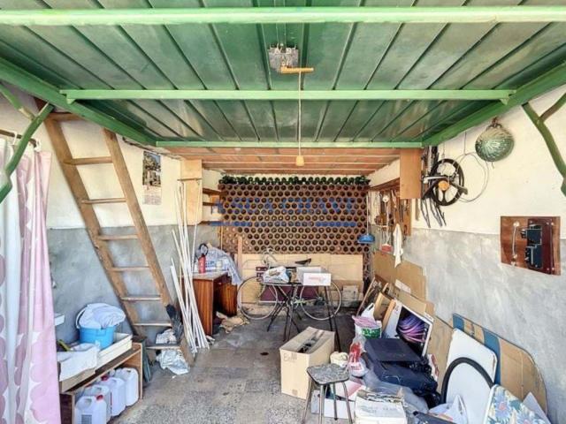 Garagem venda em Seixal, Setúbal