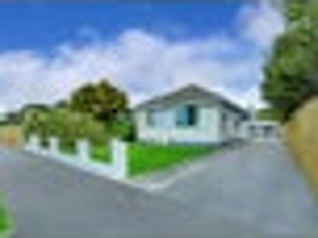 House for sale in Chaslands, Canterbury