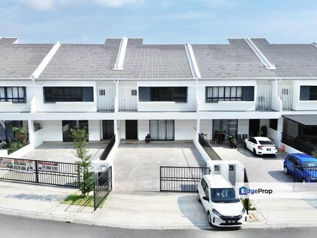House for sale in Cyber 10, Sepang