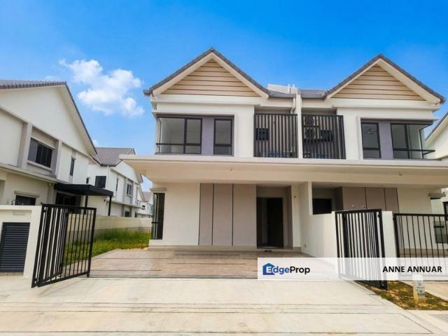 House for sale in Sejati Lakeside 2, Sepang