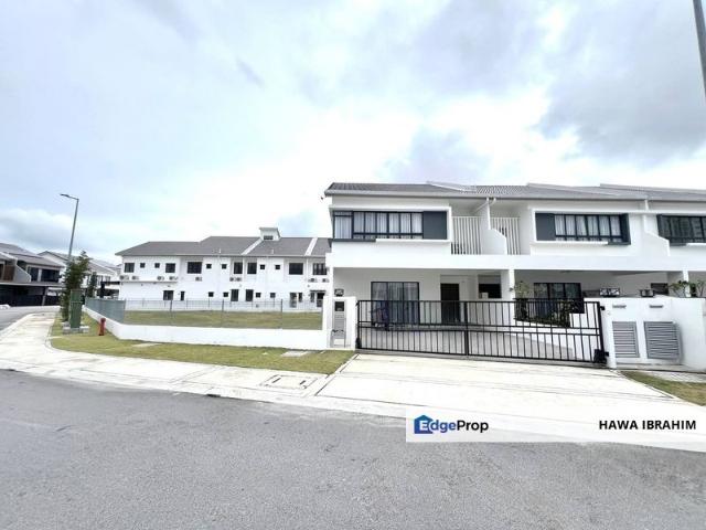 House for sale in Cyber 10, Sepang