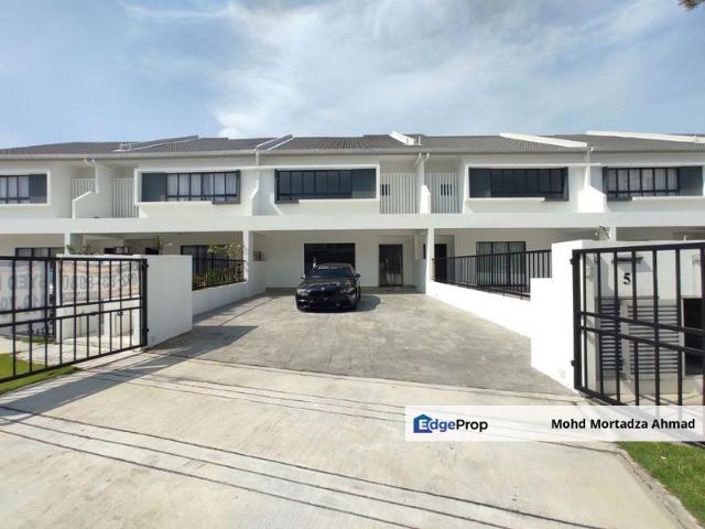 House for sale in Tanjong Sepat, Selangor