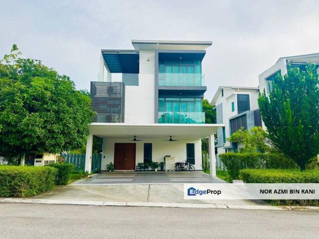 House for sale in Cyber 10, Sepang