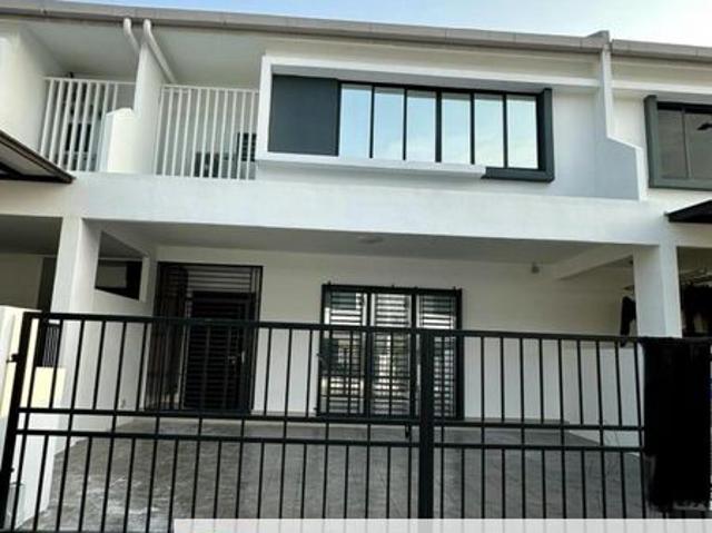 House for sale in Tanjong Sepat, Selangor