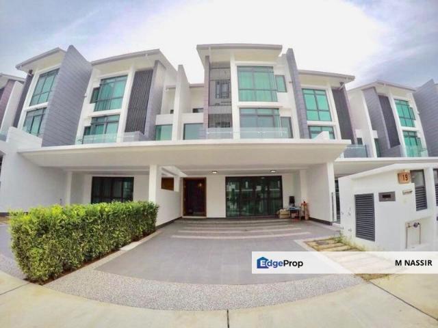 House for sale in Tanjong Sepat, Selangor