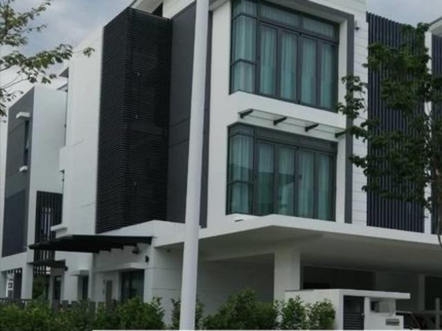 House for sale in Tanjong Sepat, Selangor