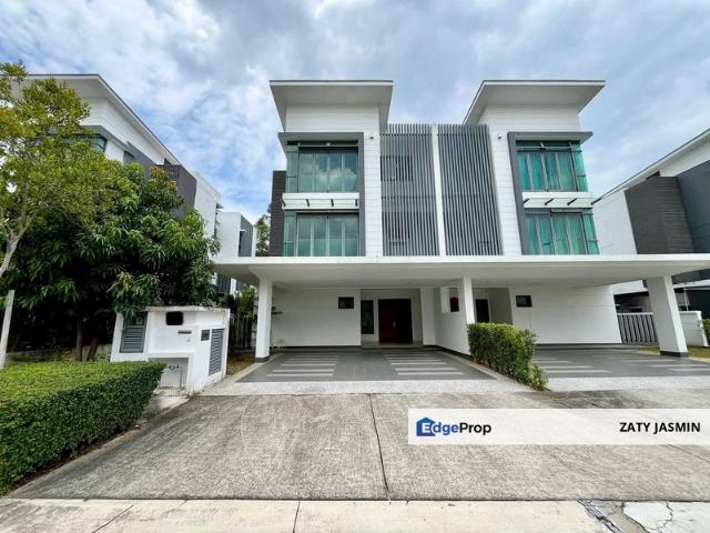 House for sale in Tanjong Sepat, Selangor