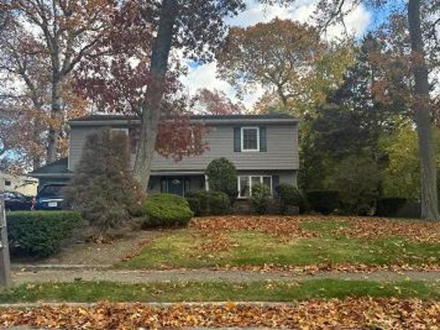 House for sale in Bohemia, New York