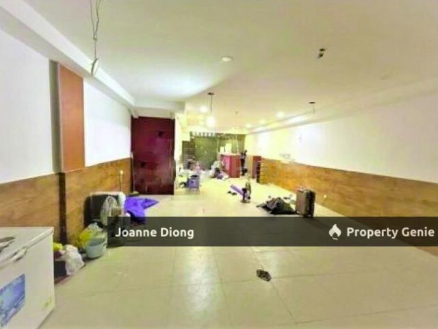 Shop for rent in Petaling, Damansara Damai