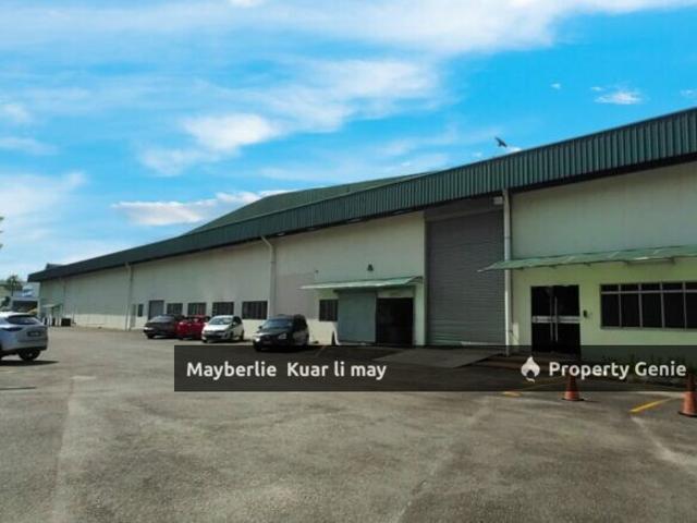 Warehouse for rent in Petaling, Alam Impian