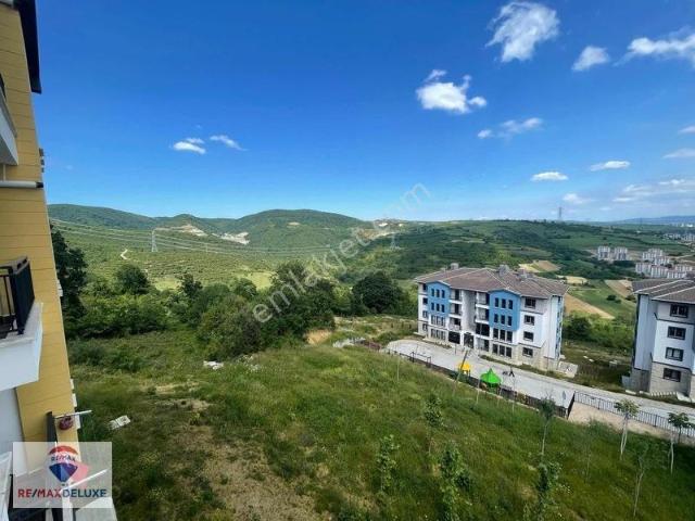 İzmit, Kocaeli içerisinde kiralık mülk