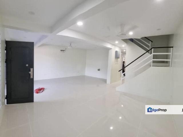 House for sale in Petaling, Damansara Damai