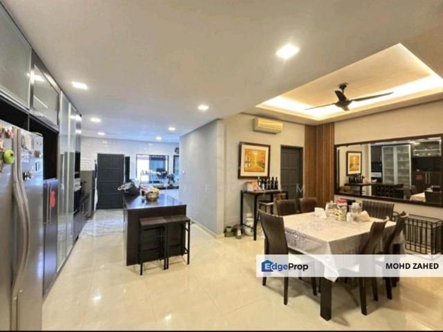 House for sale in Petaling, Damansara Damai