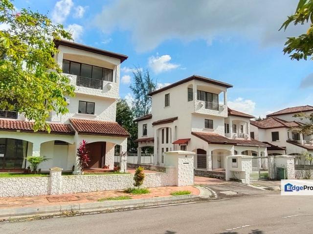 House for sale in Petaling, Damansara Damai