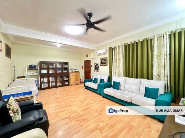 House for sale in Petaling, Damansara Damai