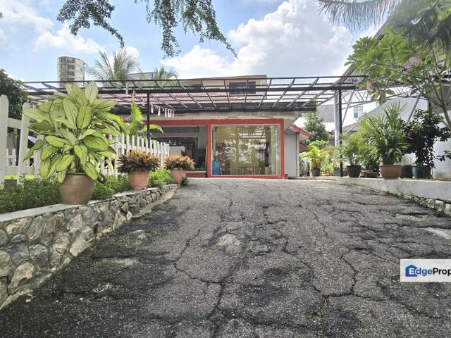 House for sale in Petaling, Damansara Damai