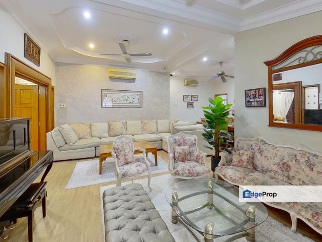 House for sale in Petaling, Damansara Damai