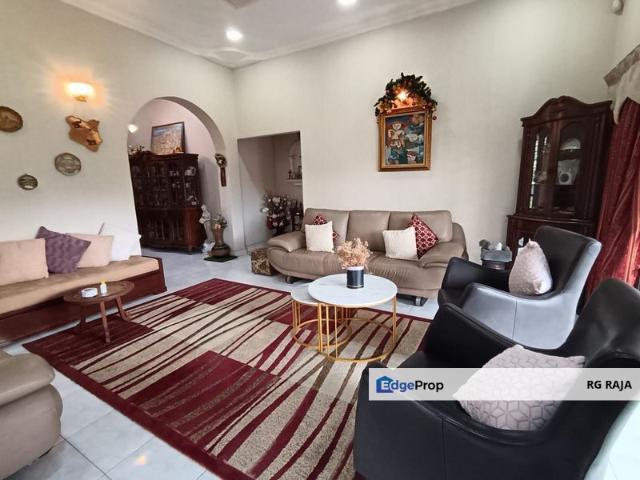 House for sale in Petaling, Damansara Damai
