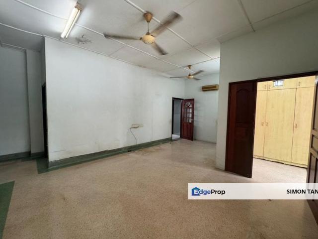 House for sale in Petaling, Damansara Damai