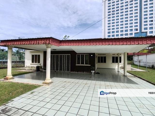 House for sale in Petaling, Damansara Damai