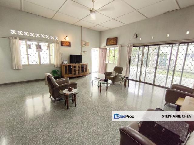 House for sale in Petaling, Damansara Damai