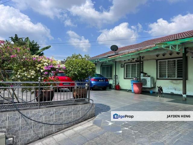 House for sale in Petaling, Damansara Damai