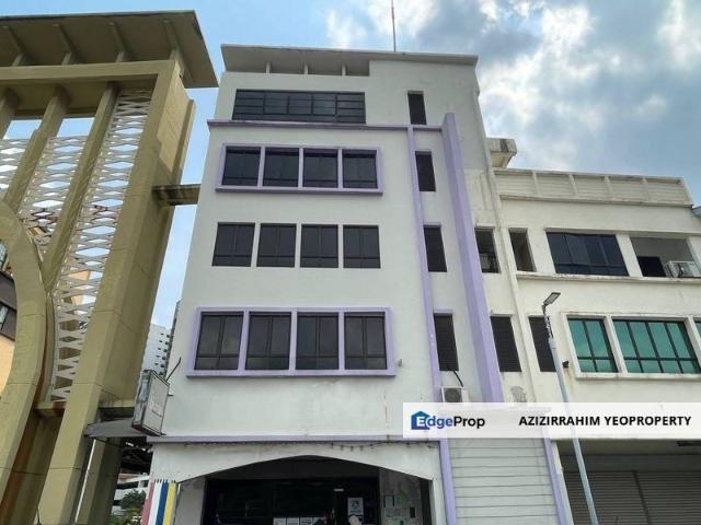 Shop for sale in Petaling, Alam Impian