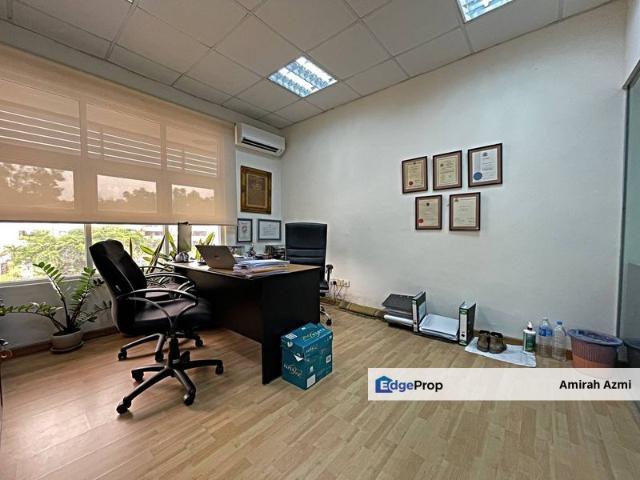 Shop for sale in Petaling, Alam Impian