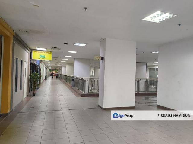 Shop for sale in Shah Alam, Petaling