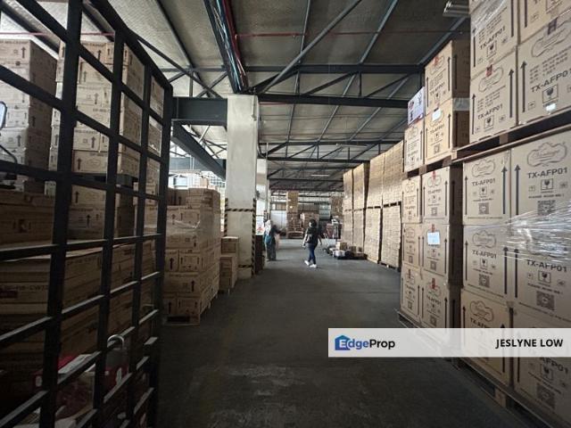 Warehouse for rent in Petaling, Damansara Damai