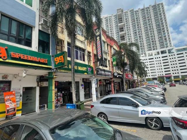 Shop for sale in Petaling, Damansara Damai