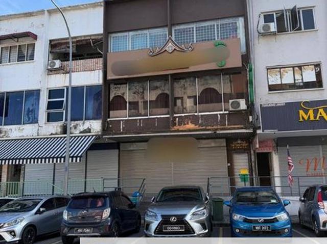 Shop for rent in Petaling, Damansara Damai
